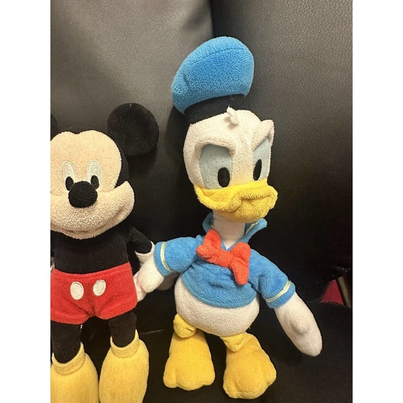 Disney Mickey, Daisy and Donald plush lot 8-10in Lovey. Well Loved - Picture 3 of 9